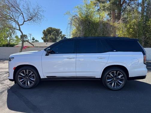 2024 Cadillac Escalade Sport Platinum