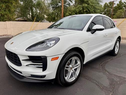 2019 Porsche Macan Base