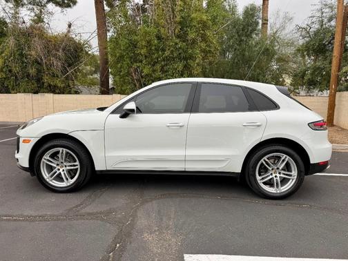 2019 Porsche Macan Base