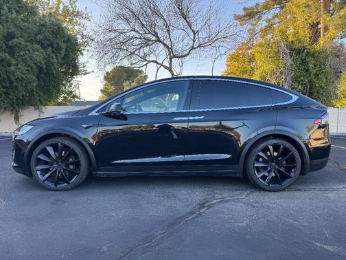 2017 Tesla Model X 100D