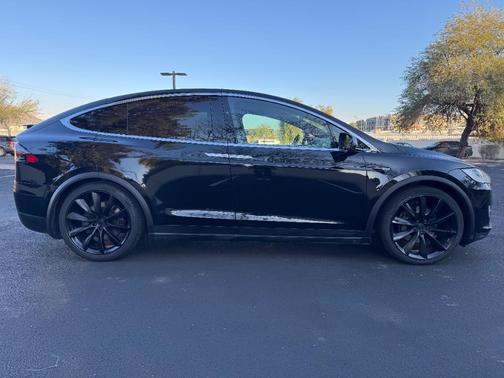 2017 Tesla Model X 100D