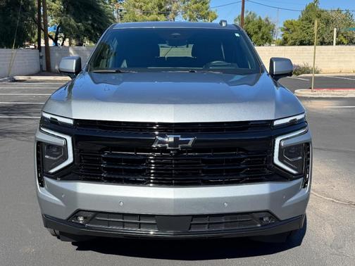 2025 Chevrolet Tahoe RST