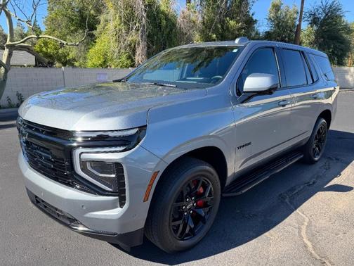 2025 Chevrolet Tahoe RST