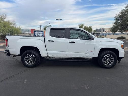 2022 GMC Canyon AT4