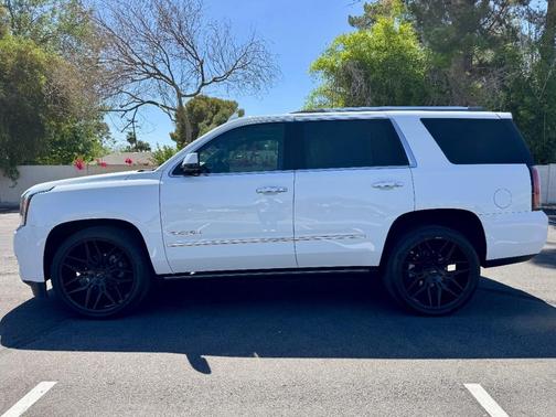 Summit White 2018 GMC Yukon Denali