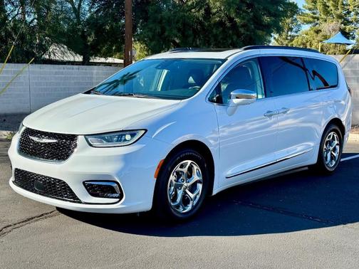2022 Chrysler Pacifica Limited