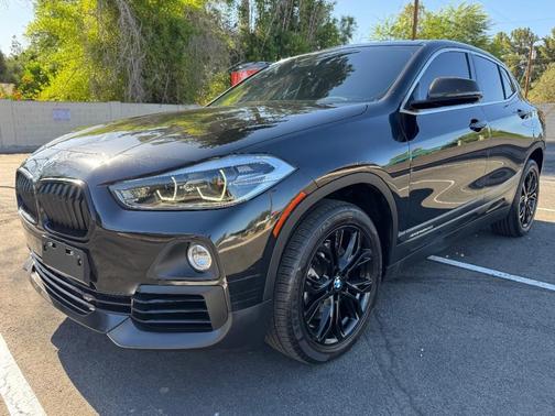 Black Sapphire Metallic 2018 BMW X2 sDrive28i
