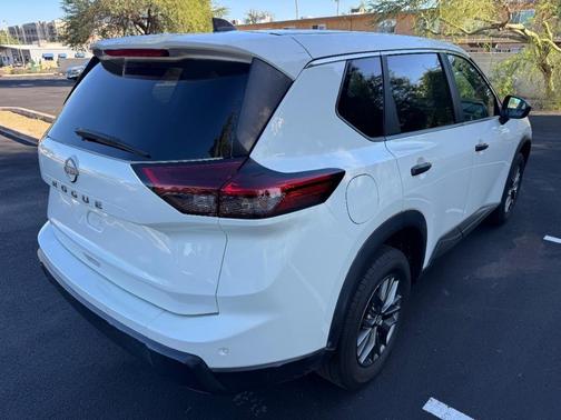 2024 Nissan Rogue S