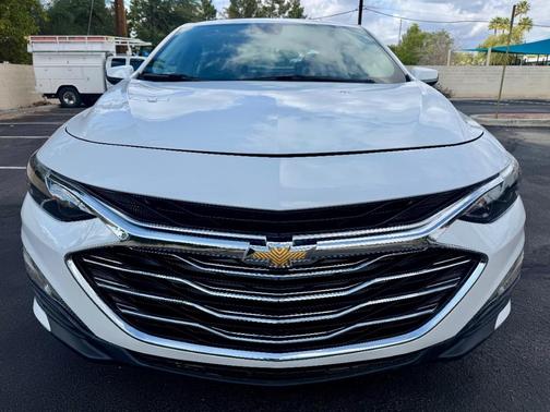 2025 Chevrolet Malibu LT