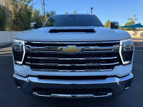 2024 Chevrolet Silverado 2500 LTZ