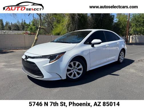 Ice 2025 Toyota Corolla LE