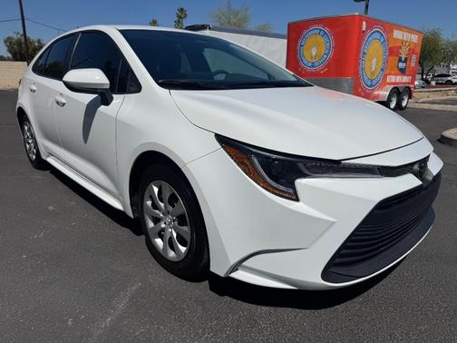 Ice 2025 Toyota Corolla LE