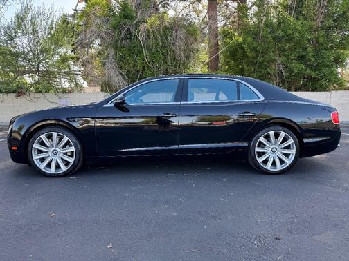 2014 Bentley Flying Spur Base