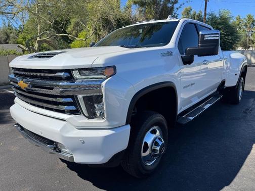 2022 Chevrolet Silverado 3500 High Country