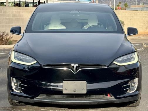 2018 Tesla Model X 75D