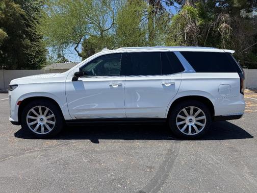 2022 Cadillac Escalade Premium Luxury Platinum
