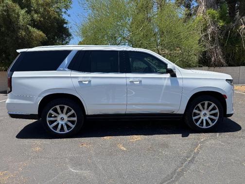 2022 Cadillac Escalade Premium Luxury Platinum