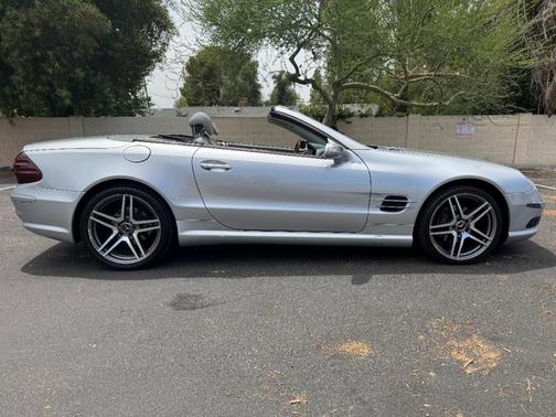 2004 Mercedes-Benz SL-Class