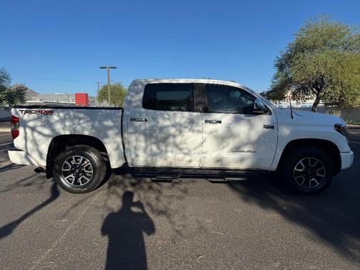 2019 Toyota Tundra SR5