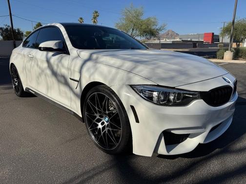 Alpine White 2018 BMW M4 Base