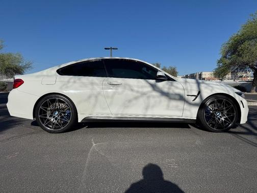 Alpine White 2018 BMW M4 Base