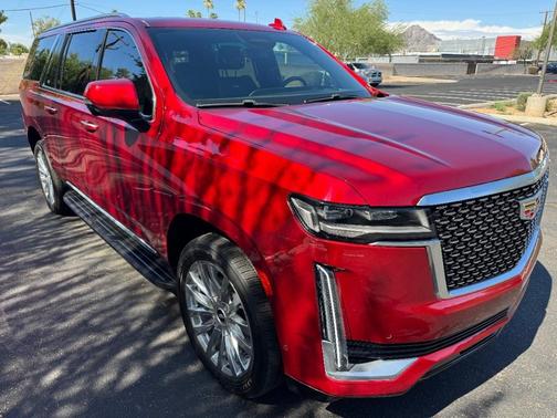 2022 Cadillac Escalade ESV Premium Luxury