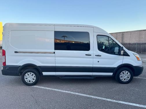 2016 Ford Transit-250 148 WB Medium Roof Cargo