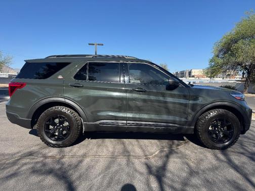 Forged Green Metallic 2022 Ford Explorer Timberline