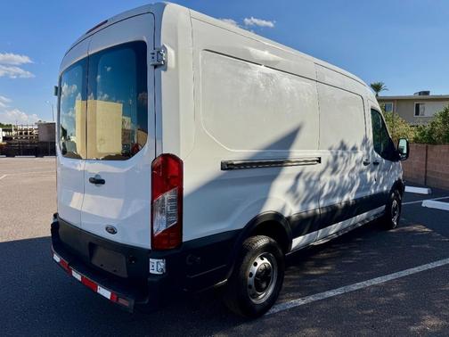 2015 Ford Transit-250 148 WB Medium Roof Cargo