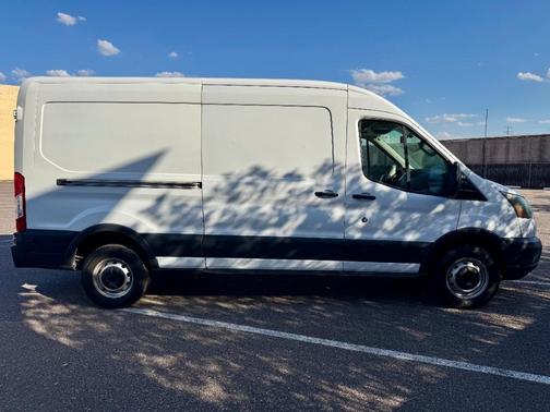 2015 Ford Transit-250 148 WB Medium Roof Cargo