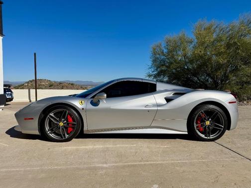 2019 Ferrari 488 Spider Base