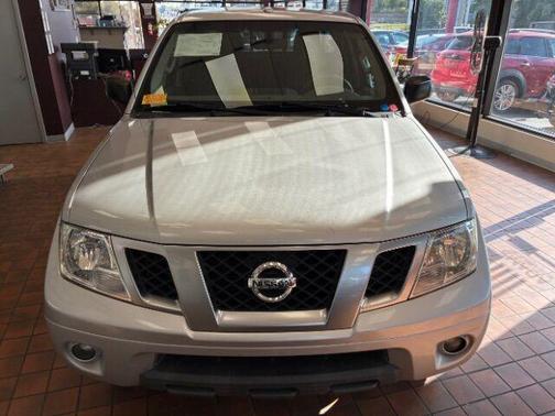 2014 Nissan Frontier Desert Runner