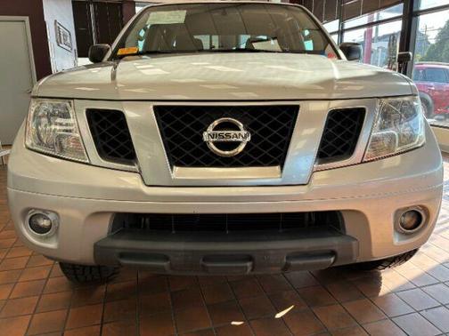 2014 Nissan Frontier Desert Runner