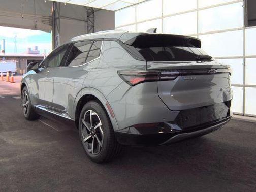 Sterling Gray Metallic 2025 Chevrolet Equinox EV LT 2