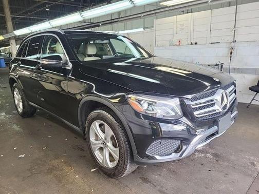 2018 Mercedes-Benz GLC 300 Base 4MATIC