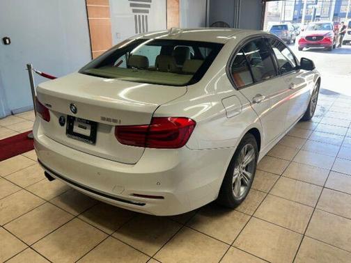 2016 BMW 328 i xDrive SULEV
