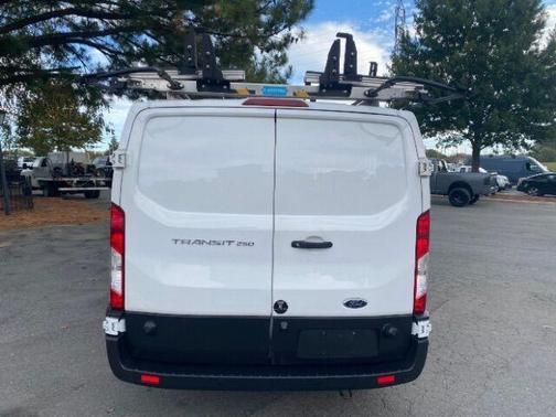 2020 Ford Transit-250 LOW ROOF