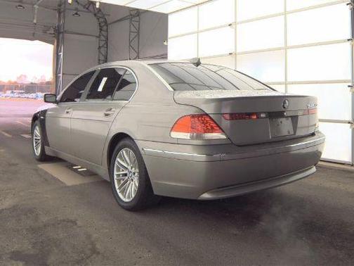 2004 BMW 745 Li