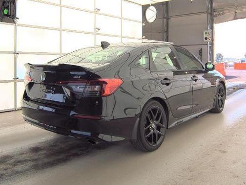2022 Honda Civic Si Base