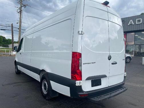 2022 Mercedes-Benz Sprinter 2500 HIGH ROOF I4