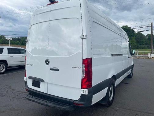 2022 Mercedes-Benz Sprinter 2500 HIGH ROOF I4