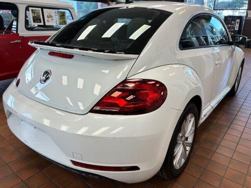 2018 Volkswagen Beetle 2.0T S