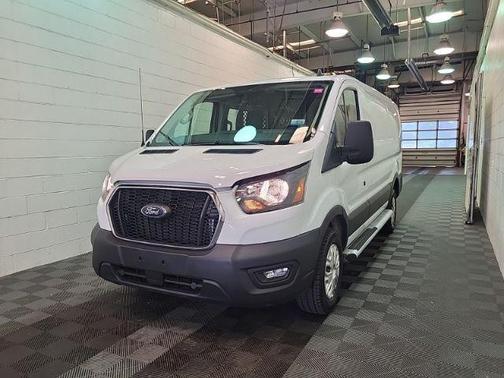 2023 Ford Transit-250