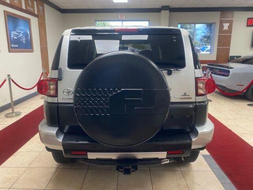 2007 Toyota FJ Cruiser Base (Retail Orders Only) (A5)