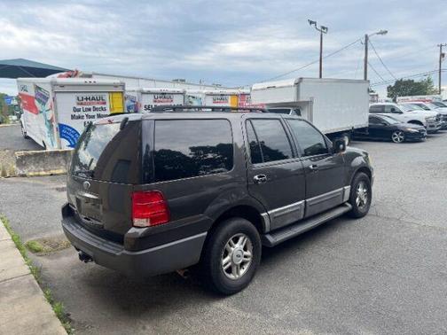 2005 Ford Expedition XLT