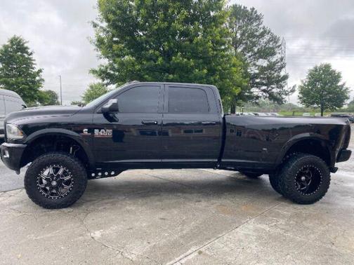 2018 RAM 3500 Laramie