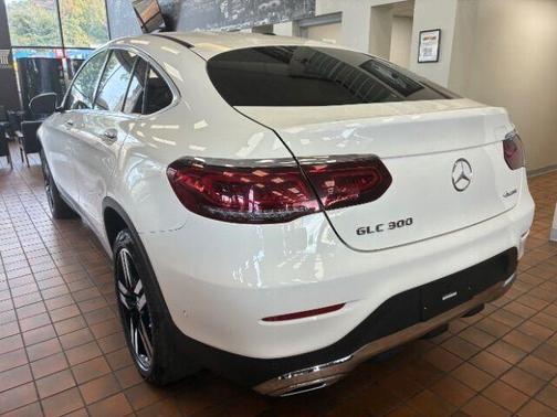 2021 Mercedes-Benz GLC 300 4MATIC Coupe