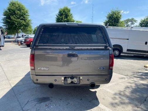 2004 Ford F-250 Lariat