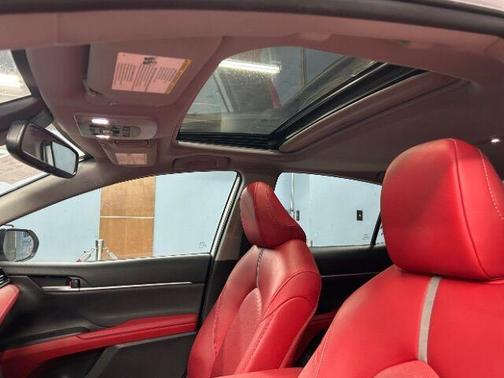 2023 Toyota Camry Hybrid XSE