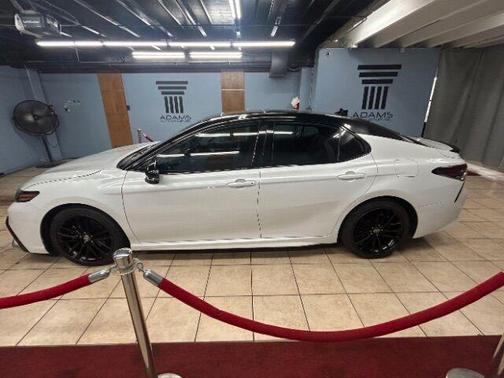 2023 Toyota Camry Hybrid XSE